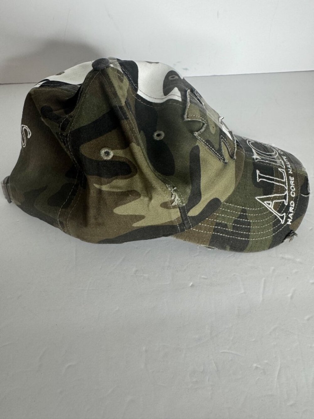 New Alice Hollywood Green Split-Camo Atelier Trucker Cap - Picture 6 of 8